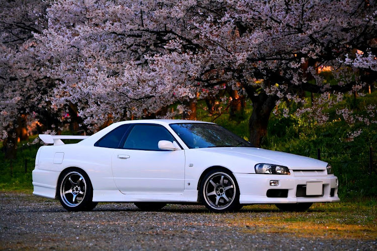 スカイラインの納車から現在までの愛車・スカイライン・ER34・ホイール交換に関するカスタム事例の投稿画像3枚目