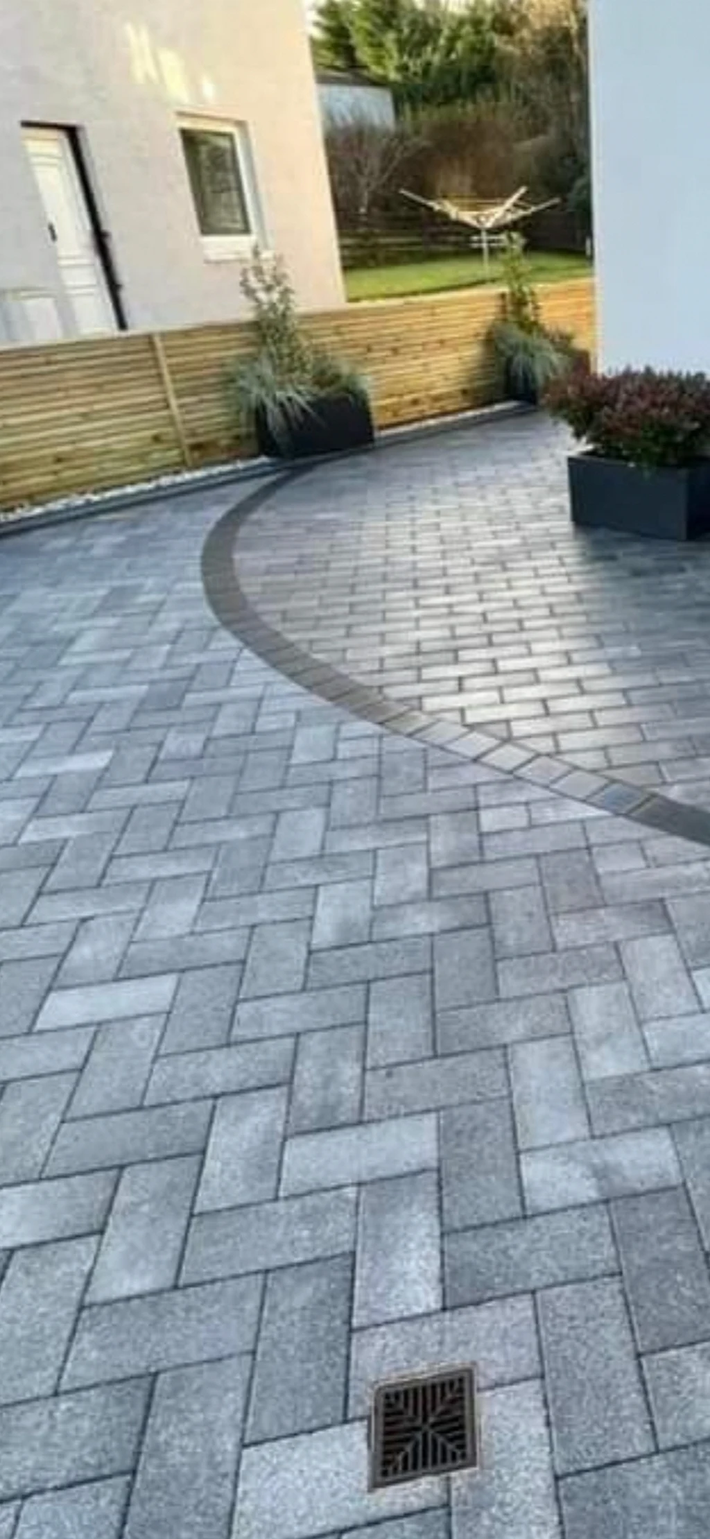 Album cover: Driveway 