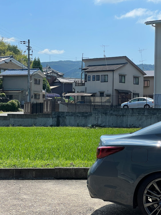 スカイラインのスレートグレー・V37スカイライン・シートベルトバックル・蛍光イエローに関するカスタム事例の投稿画像2枚目