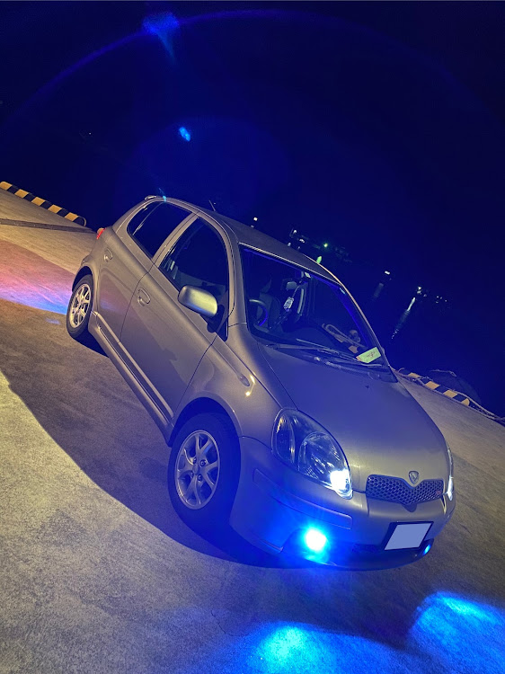 ヴィッツRSのNCP10・3月もよろしくお願いします・デッキ交換・メーター球 LED・Dalazに関するカスタム事例の投稿画像1枚目