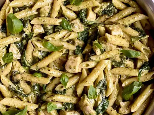 Besil Pene Chicken Pasta (Green)