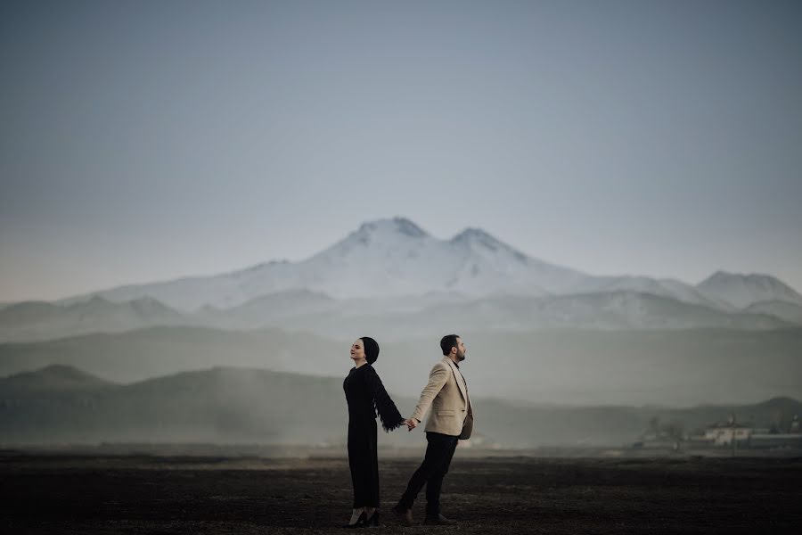 Fotografo di matrimoni Ceyhun Derbeder (ceyhunderbeder). Foto del 10 gennaio 2019