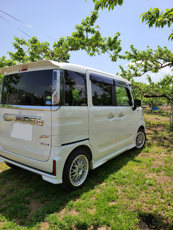 しのぶ.comさんが投稿したスペーシアカスタム・mk53s・WORK VS-XX・桃畑・母の日に関するカスタム事例の投稿画像3枚目