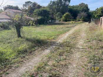 terrain à Le Taillan-Médoc (33)