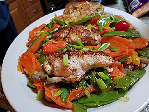 Pan Seared Chicken Breast with Stir Fry Veggies