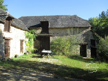 maison à Coly (24)