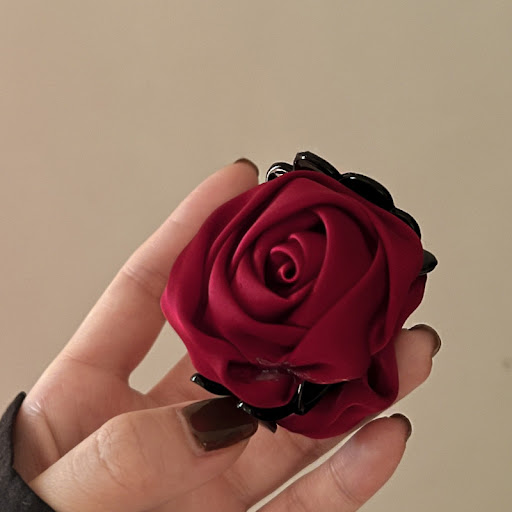 Title 2, Rose flower hair clip in satin for medium hair ...