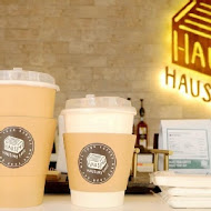 HAUSINC CAFE