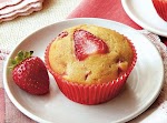 Strawberry Muffins (Gluten Free) was pinched from <a href="http://www.bettycrocker.com/recipes/strawberry-muffins/70e8d2f3-9142-4954-afe6-81e771e668b0?nicam4=SocialMedia" target="_blank">www.bettycrocker.com.</a>