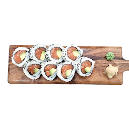 100. Salmon & Avocado Sushi Roll