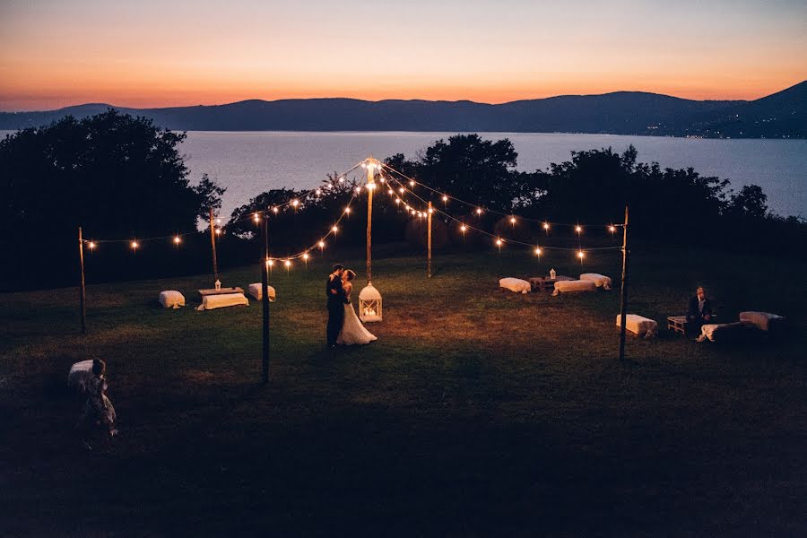 Fotógrafo de casamento Roberto Riccobene (robertoriccoben). Foto de 2 de novembro 2016