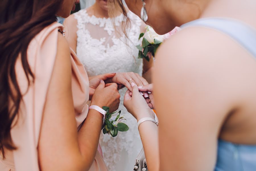 Fotógrafo de casamento Sergey Grinev (grinev). Foto de 20 de outubro 2016