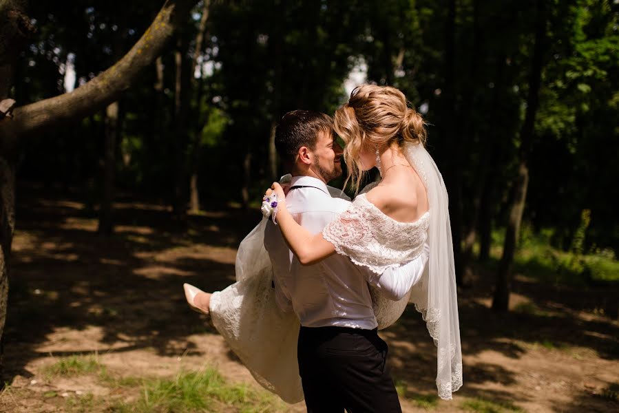 Wedding photographer Cecan Roman (romeo). Photo of 10 January 2019