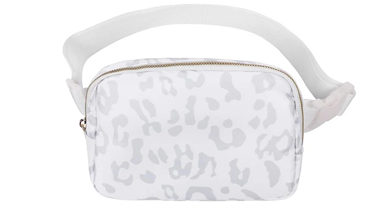 Outdoor Crossbody Bag Borsttas – Ideaal voor Avontuur en Reizen. Comfortabel, Duurzaam en Praktisch. Perfect voor Wandelingen en Dagelijks Gebruik.