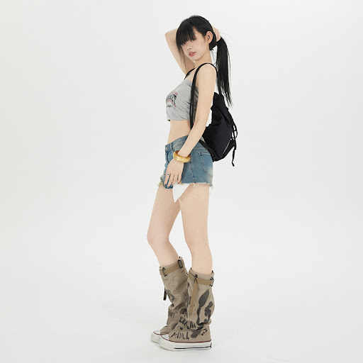 Title 7, Fashion Personalized Washed Denim Shorts for Wo...