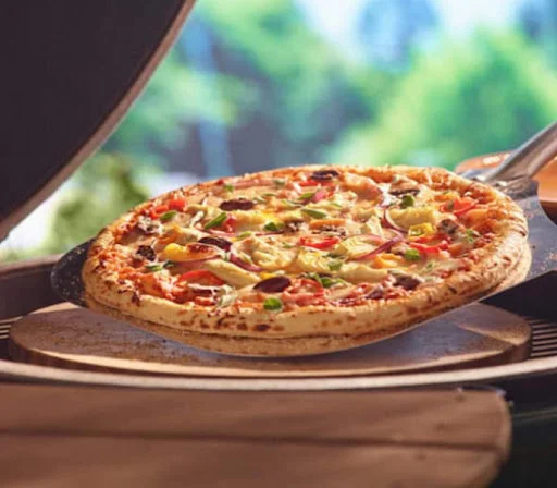 Fusion Paneer Mushroom Capsicum Pizza
