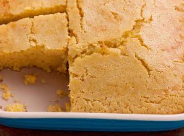 Easy Cornbread Recipe