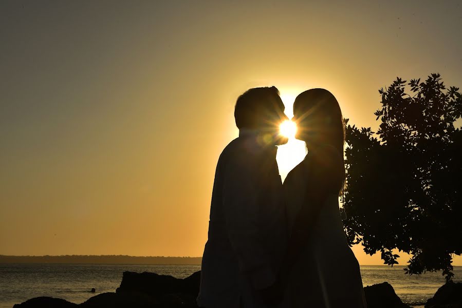 Fotógrafo de bodas Denix Canacue (canacue). Foto del 16 de febrero 2018