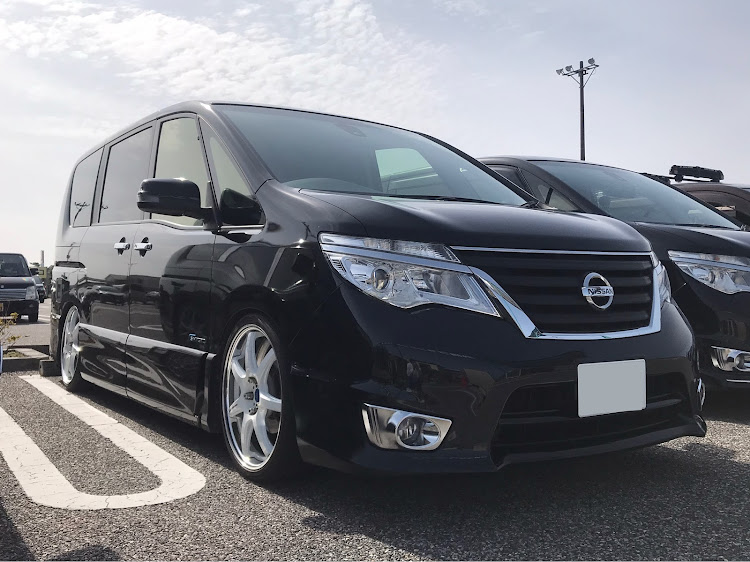 セレナの花魁Racing・関西弐伍保存會・Daiya Forest・25セレナ・あのベンチに関するカスタム事例の投稿画像12枚目
