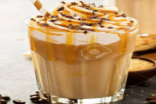 Hazelnut Cold Coffee With Snickers