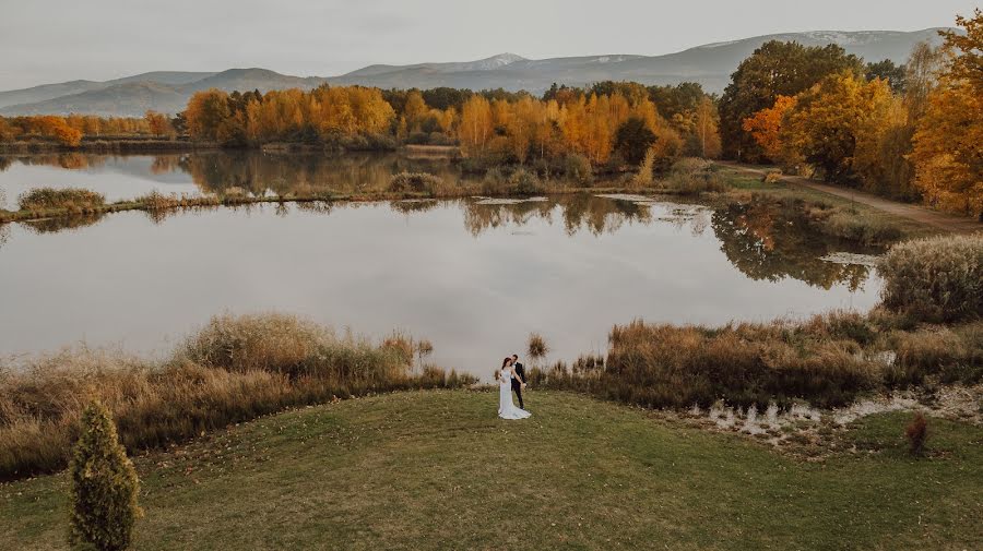 Wedding photographer Mateusz Gwara (mateuszgwara). Photo of 17 April 2022