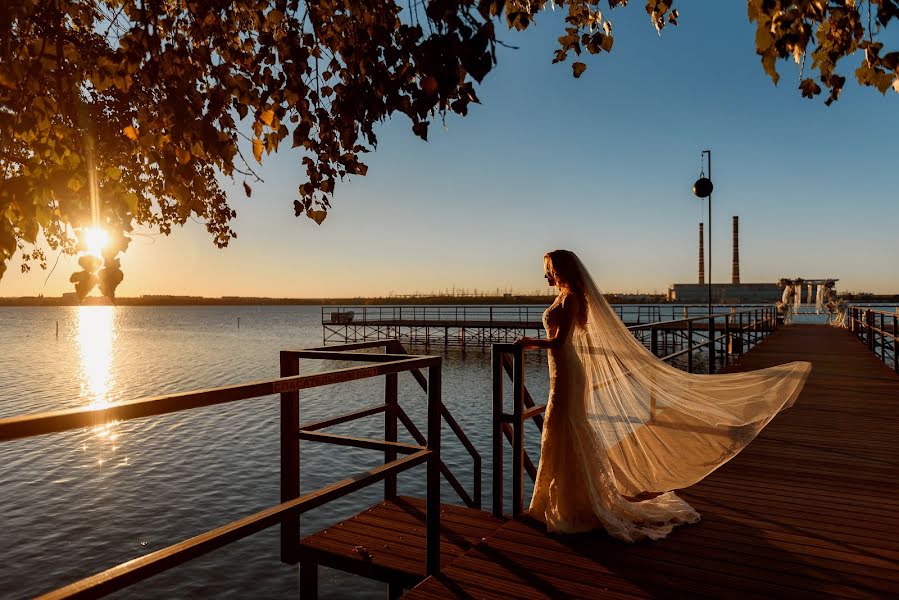 Svadobný fotograf Anton Kurashenko (kurikompany). Fotografia publikovaná 15. januára 2019