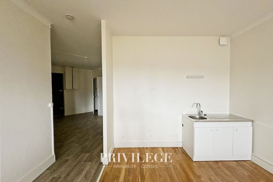 Vente appartement 2 pièces 56.76 m² à Lyon 3ème (69003), 231 450 €