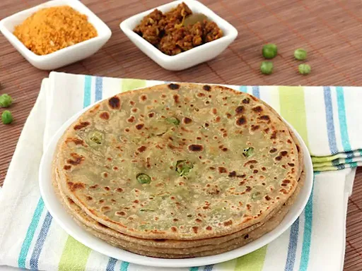 Aloo Matar Paratha