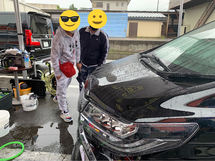 ヴォクシーのヴォクシー80後期・皆さんに感謝します🙏🏻・ツヤツヤもカスタムの一部です✨・最高の仲間達✨に関するカスタム事例の投稿画像4枚目