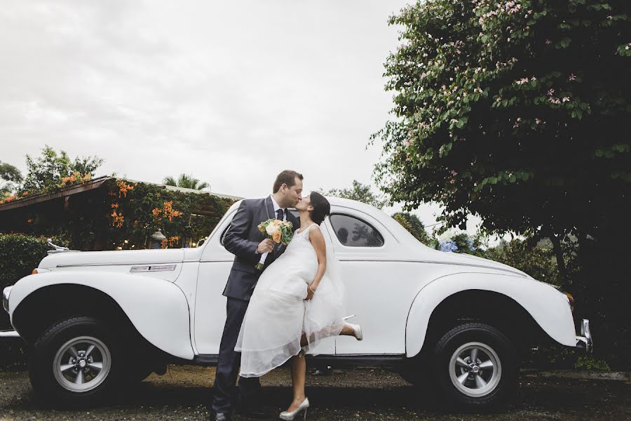 Fotografo di matrimoni Elizabeth Carvajal (elizabethcarvaj). Foto del 12 gennaio 2017