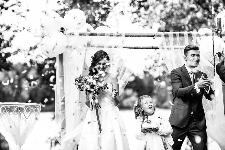 Fotógrafo de bodas Elena Chereselskaya (ches). Foto del 12 de mayo 2017