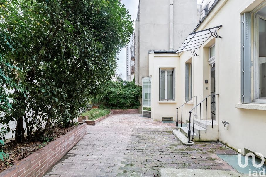 Vente maison 5 pièces 180 m² à Paris 18ème (75018), 825 000 €