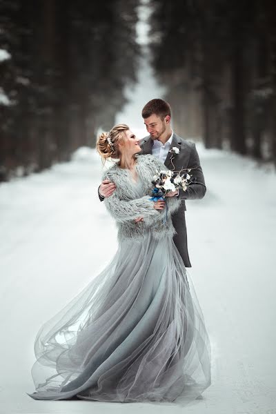 結婚式の写真家Alina Popova (alinalito)。2018 1月21日の写真