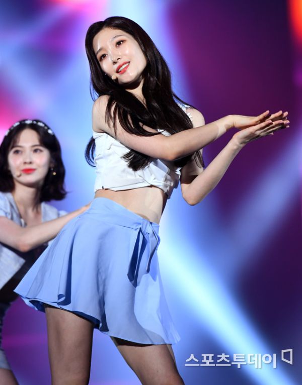 jung chaeyeon 2019 kworld festa 12