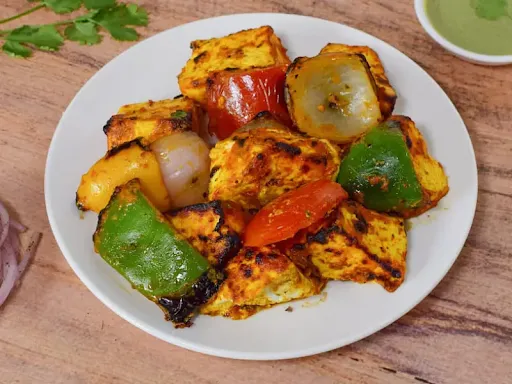 Achari Paneer Tikka