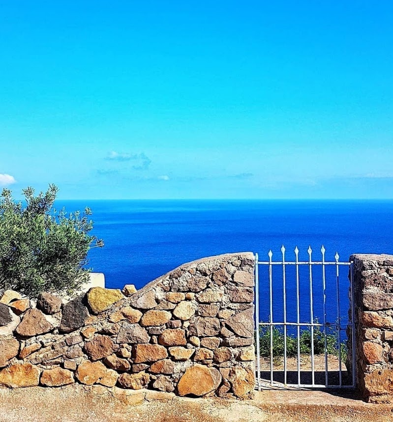 Una Vita Vista Mare  di OlgaEmme