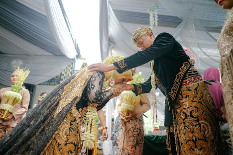 Jurufoto perkahwinan Ilyas Jepret Sidoarjo Surabaya (ilyasjepret). Foto pada 7 Oktober 2022