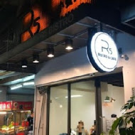 R5小餐館