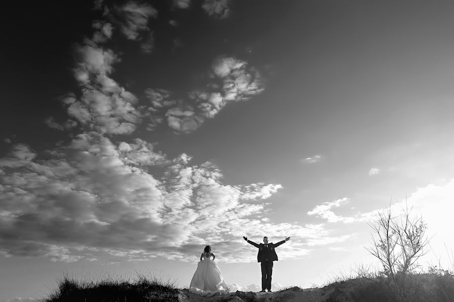 Fotógrafo de casamento Alessandro Spagnolo (fotospagnolonovo). Foto de 22 de outubro 2020