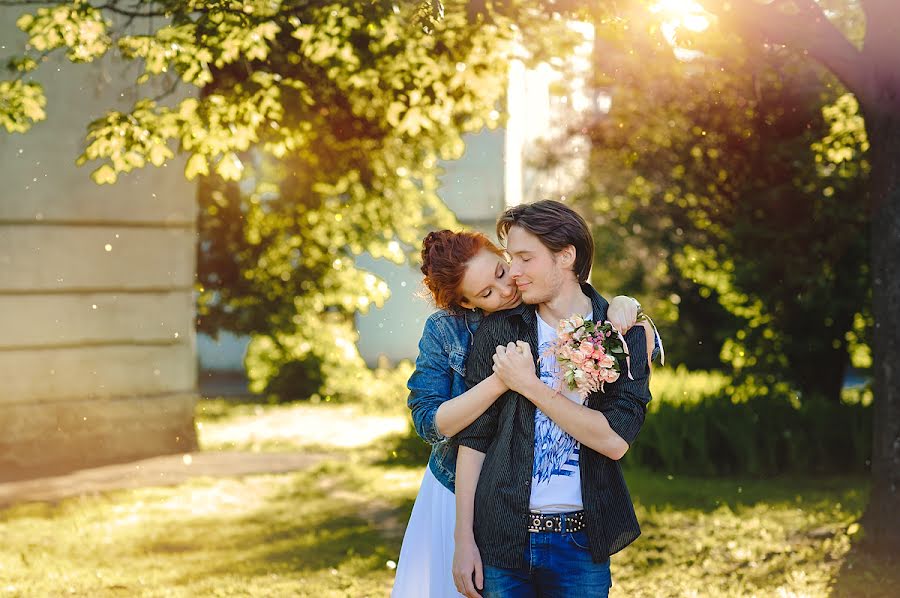 Jurufoto perkahwinan Irina Mikhaylova (irismi). Foto pada 13 Jun 2017