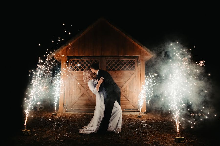 Fotografer pernikahan Marta Vesna (mwesna). Foto tanggal 28 Maret 2018