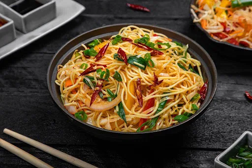 Singapore Style Noodles Veg [Serves 1-2]