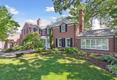 House with garden and terrace 16