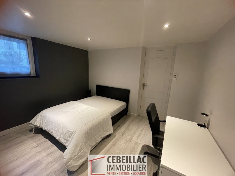 Location meublée locaux professionnels 1 pièce 15.55 m² à Clermont-Ferrand (63000), 469 €