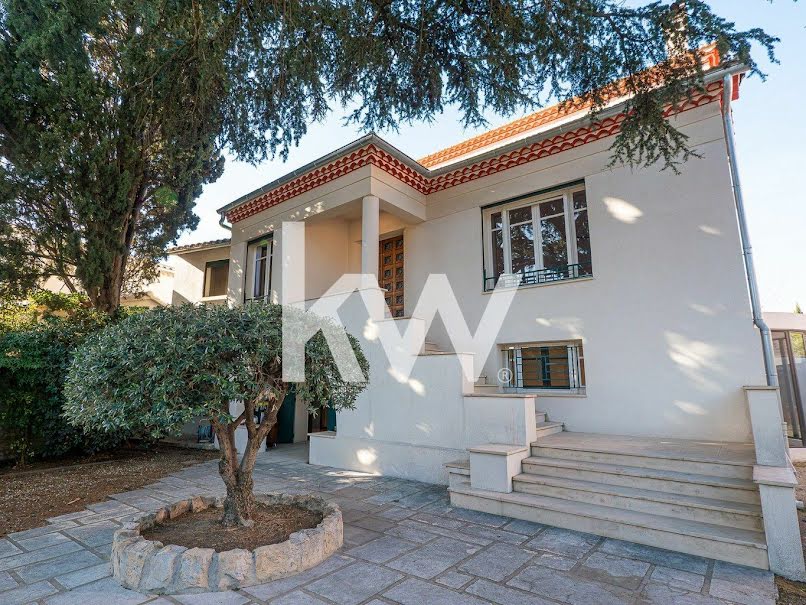 Vente maison 12 pièces 400 m² à Arles (13200), 1 390 000 €