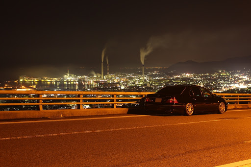 トヨタ セルシオを華麗にカスタム By 岡崎 19 10 29 夜景スポットの手前でパシャリ夜景スポットは地元では有名な恋人の聖地の展望台1人で行っても寂しくなる Cartune