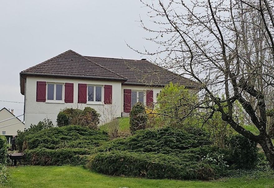 Vente maison 5 pièces 90 m² à Cosne-Cours-sur-Loire (58200), 172 000 €