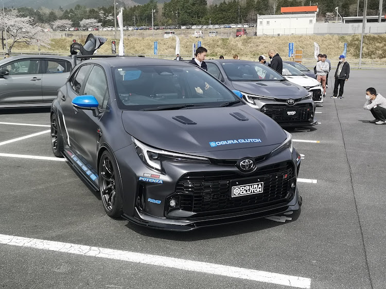 GRカローラのオフ会・富士スピードウェイ・トヨタ自動車・TOYOTAGazooRacingに関するカスタム事例の投稿画像3枚目