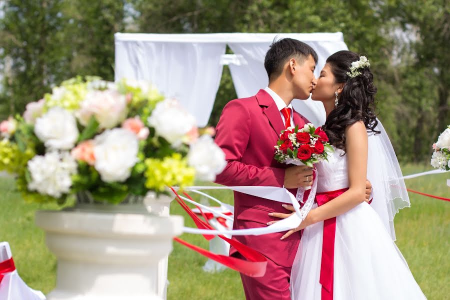 Fotógrafo de bodas Pavel Budaev (pavelbudaev). Foto del 4 de noviembre 2014