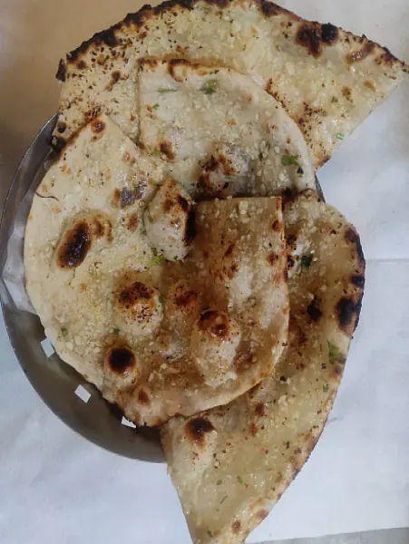 Butter Garlic Naan